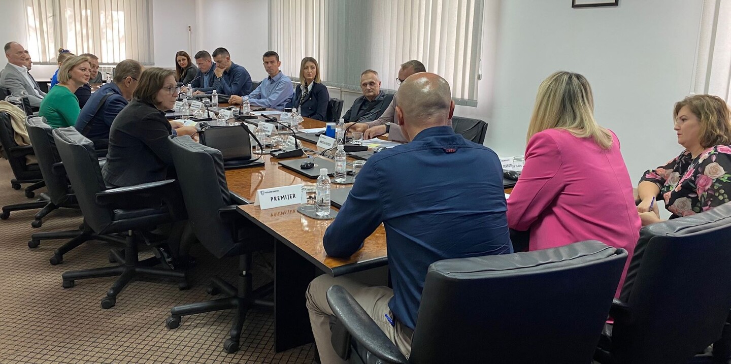 1727874032_66fd43f0599f0