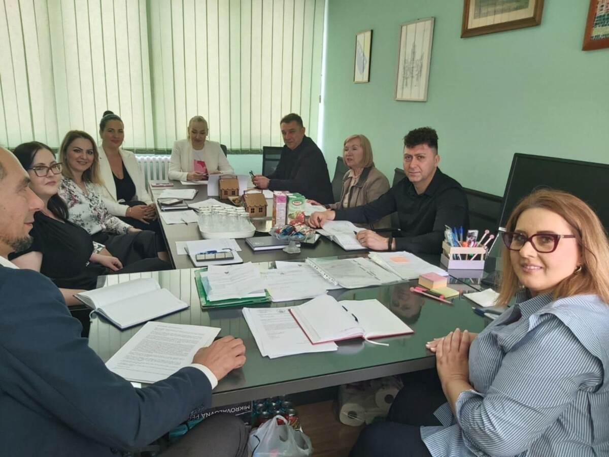 1748271625_6834820981757