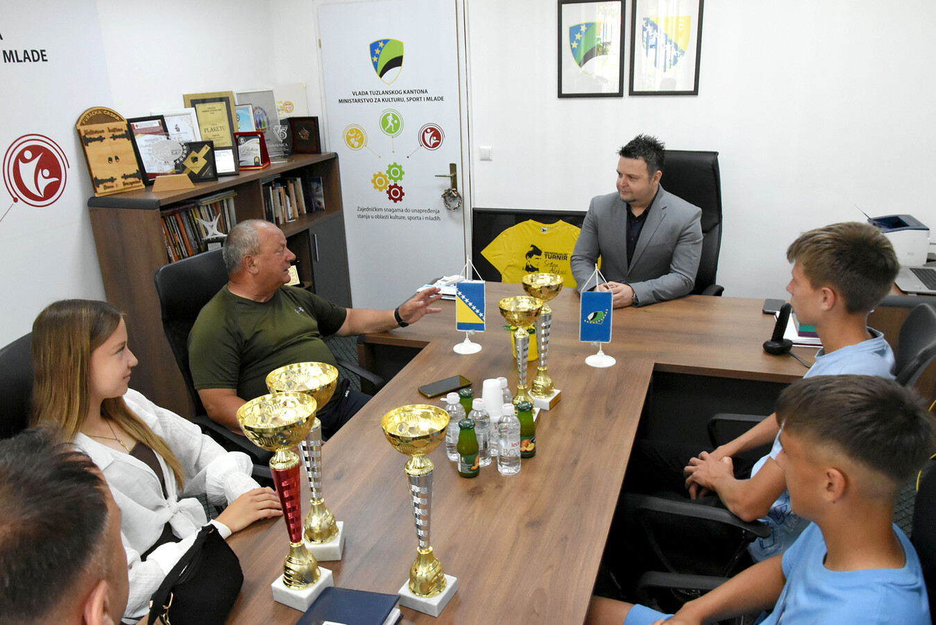 1749042020_6840436492468