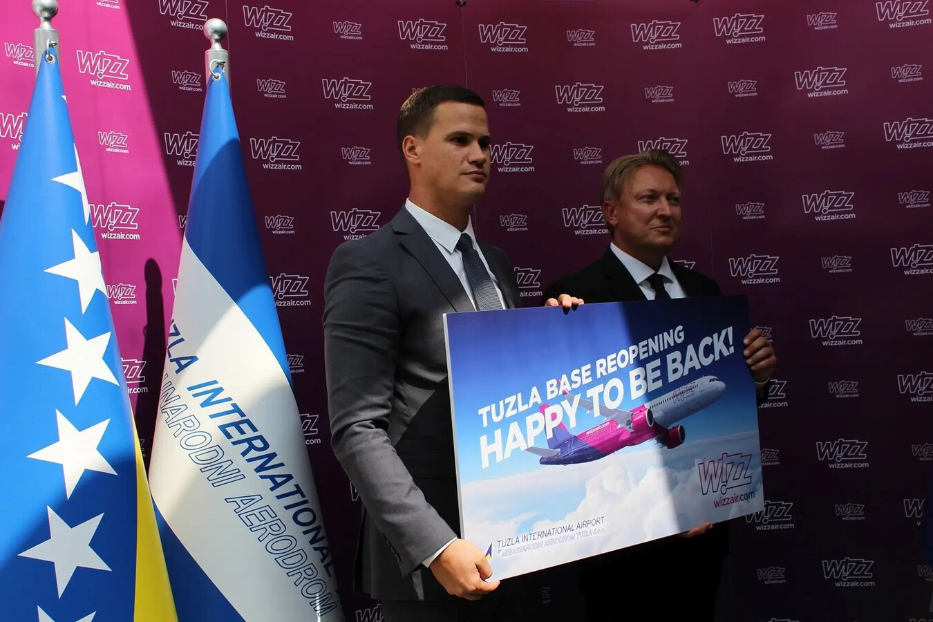 1755680428_68a58eace0ad9