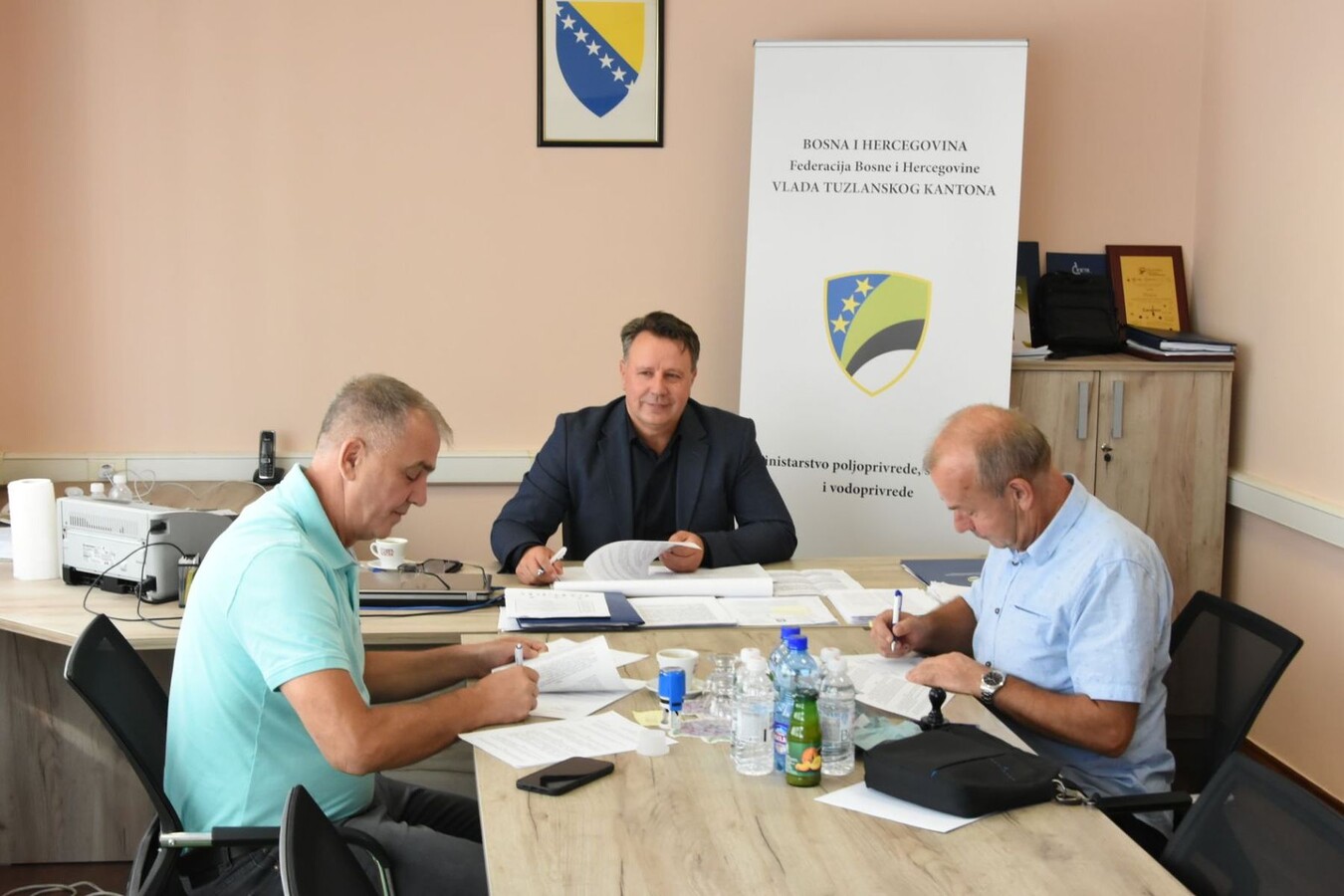 1756893634_68b811c2d2b17