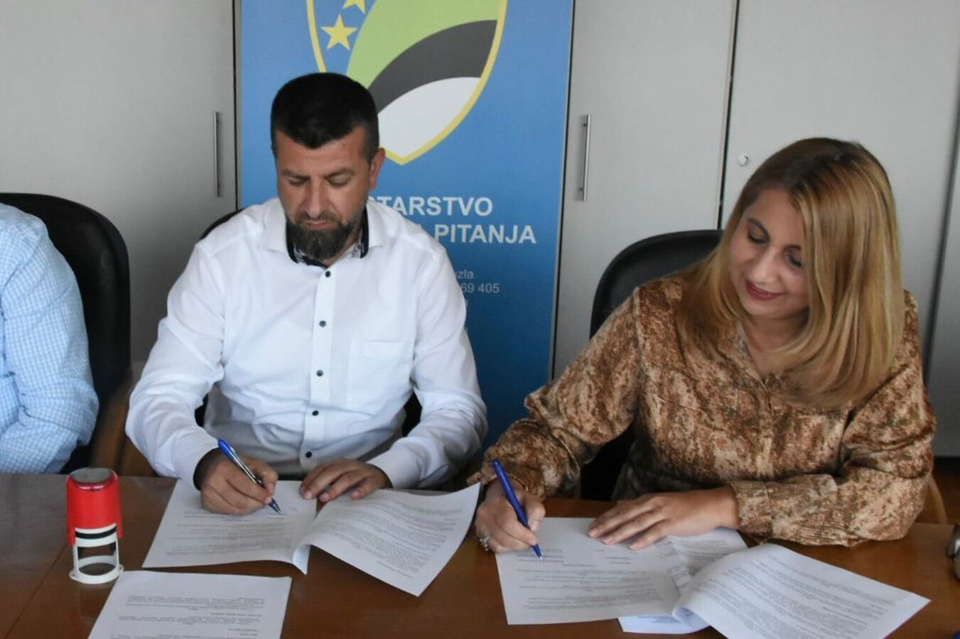 1758027625_68c95f699bbce