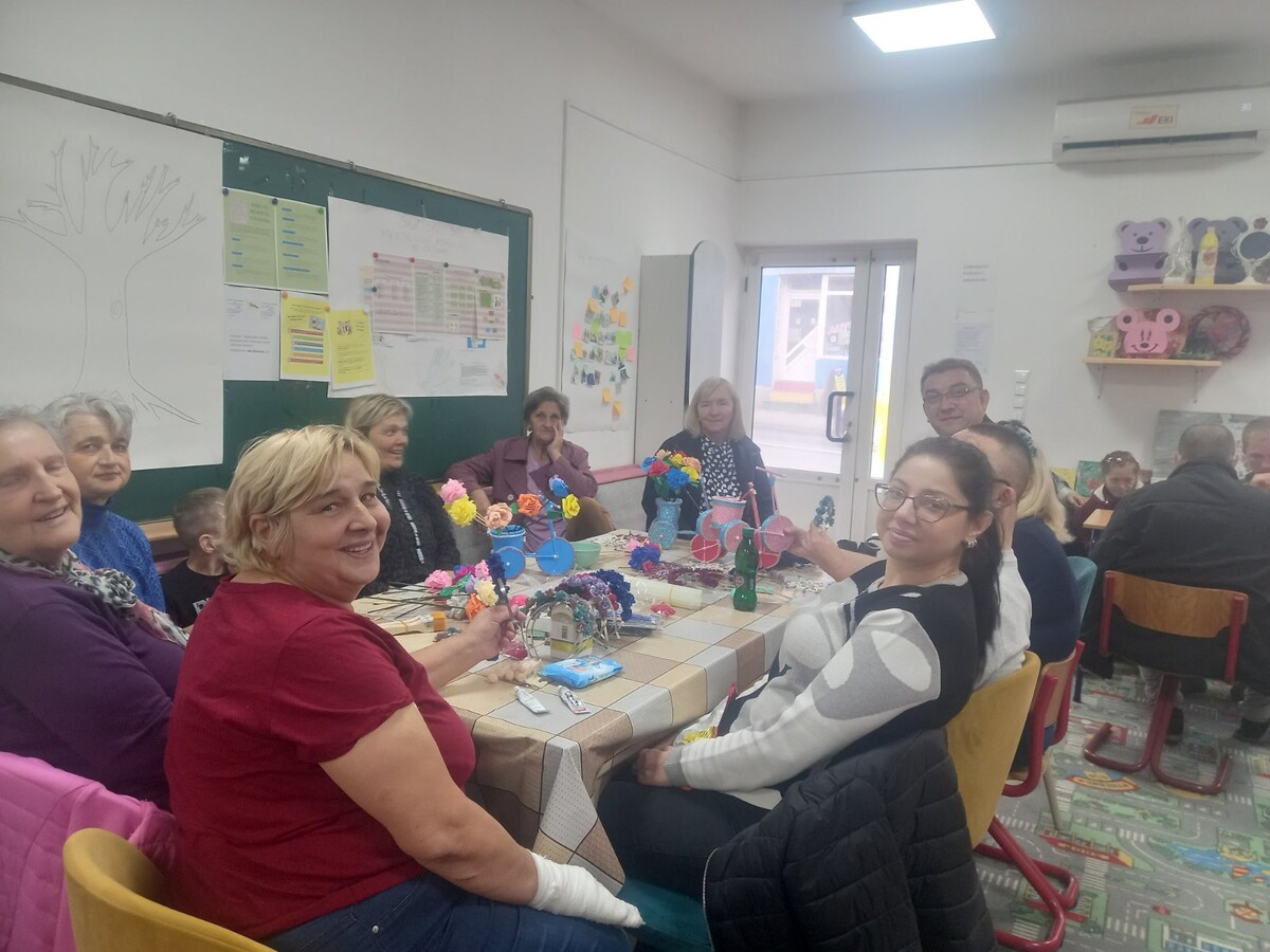 1759759360_68e3cc00829ac