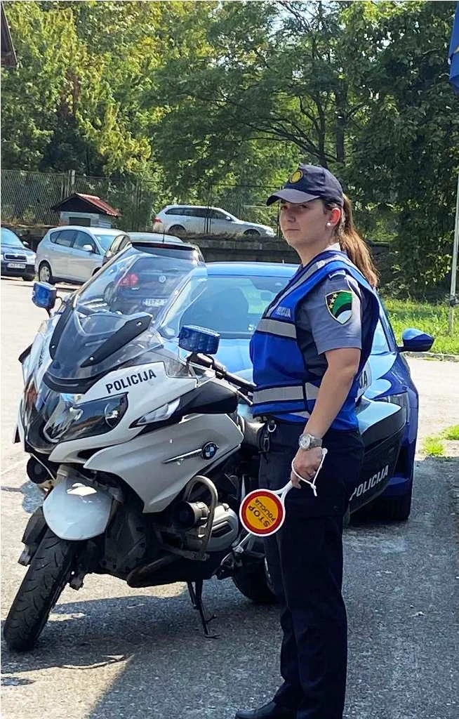 Uprava policije - prilikom pretresa pronađena opojna droga